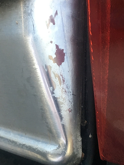 Thinking of trying to use Wipe New to fix hazed aluminum tailgate panel-photo545.jpg