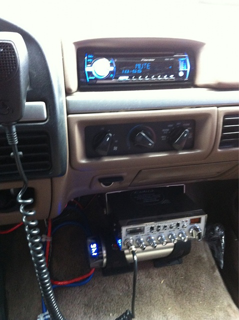 Looking to put an aftermarket radio in my 95-image-4166962290.jpg