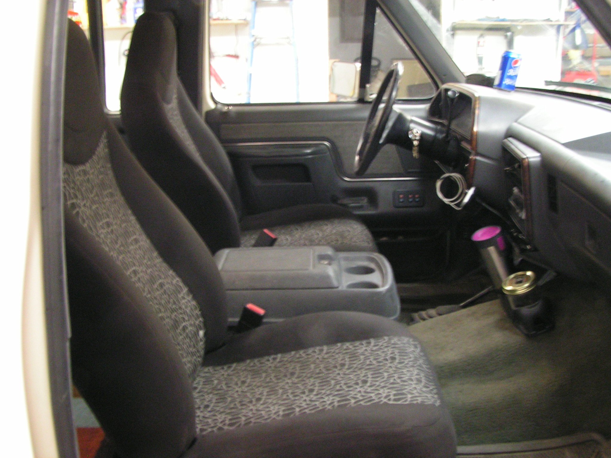 2003 Ford Ranger Seats In A 90 F 150 With Pics Ford